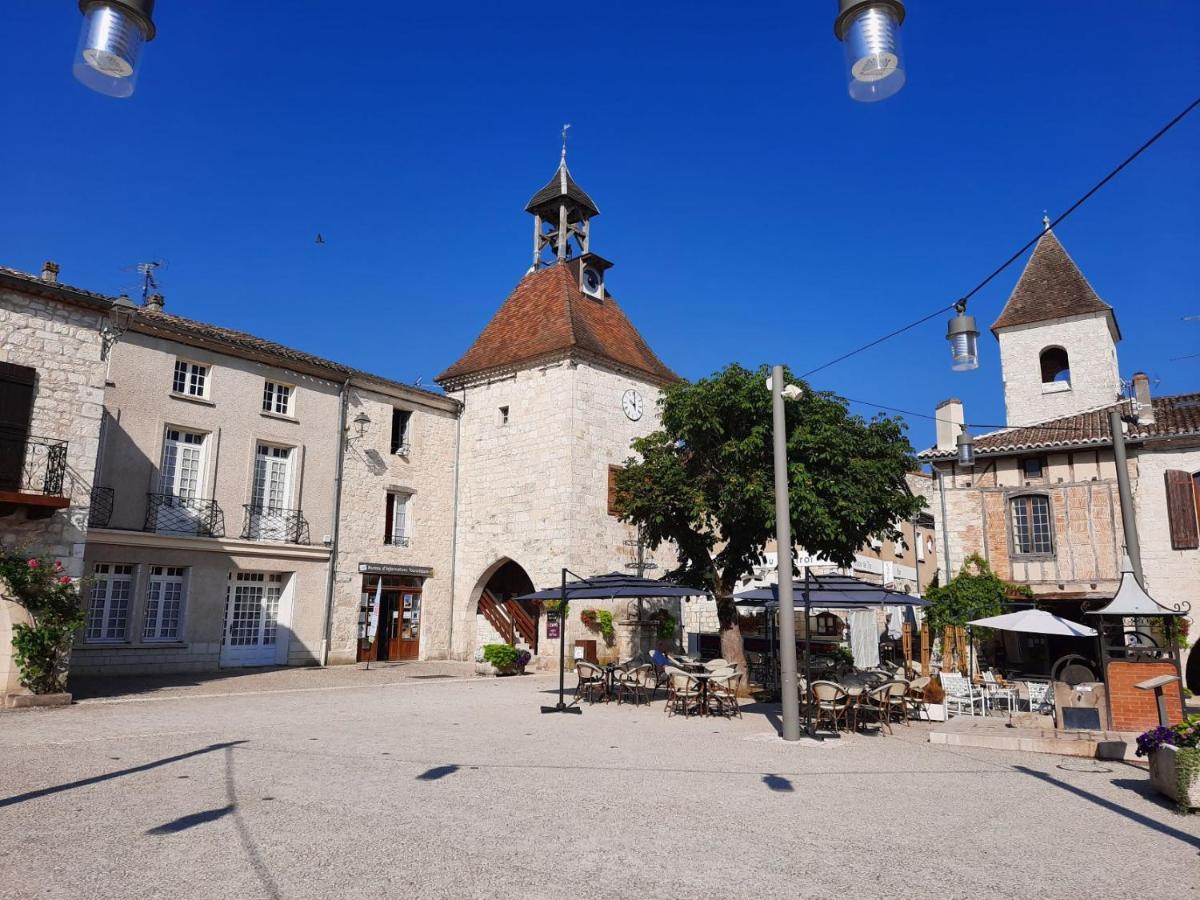 Guest house Manoir Le Moulinal47 - Vue Panoramique Courbiac