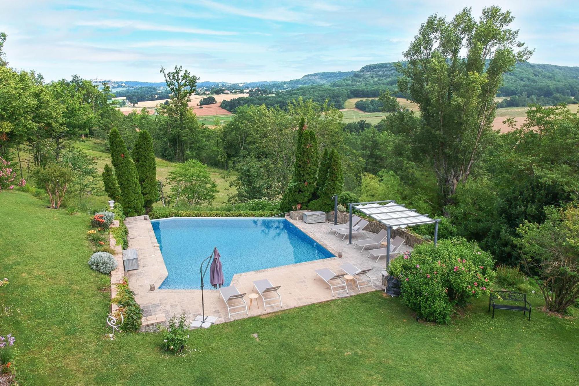 Manoir Le Moulinal47 - Vue Panoramique Guest house 4*